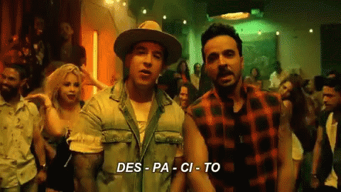 Karaoke canciones antiguas: revive los éxitos de ayer en tus fiestas